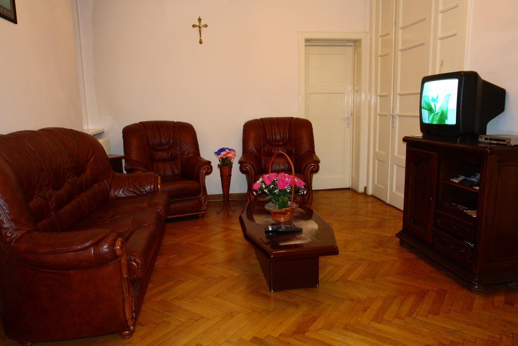 Hotel Ss Residence Unirii Bukarest Exterior foto